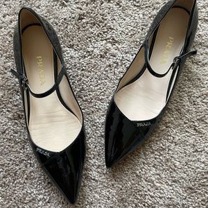 Preowned Prada Patent Leather Pointy Toe Flat, Black 36.5
